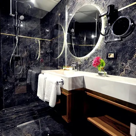 Resort Luxury Premium Finese